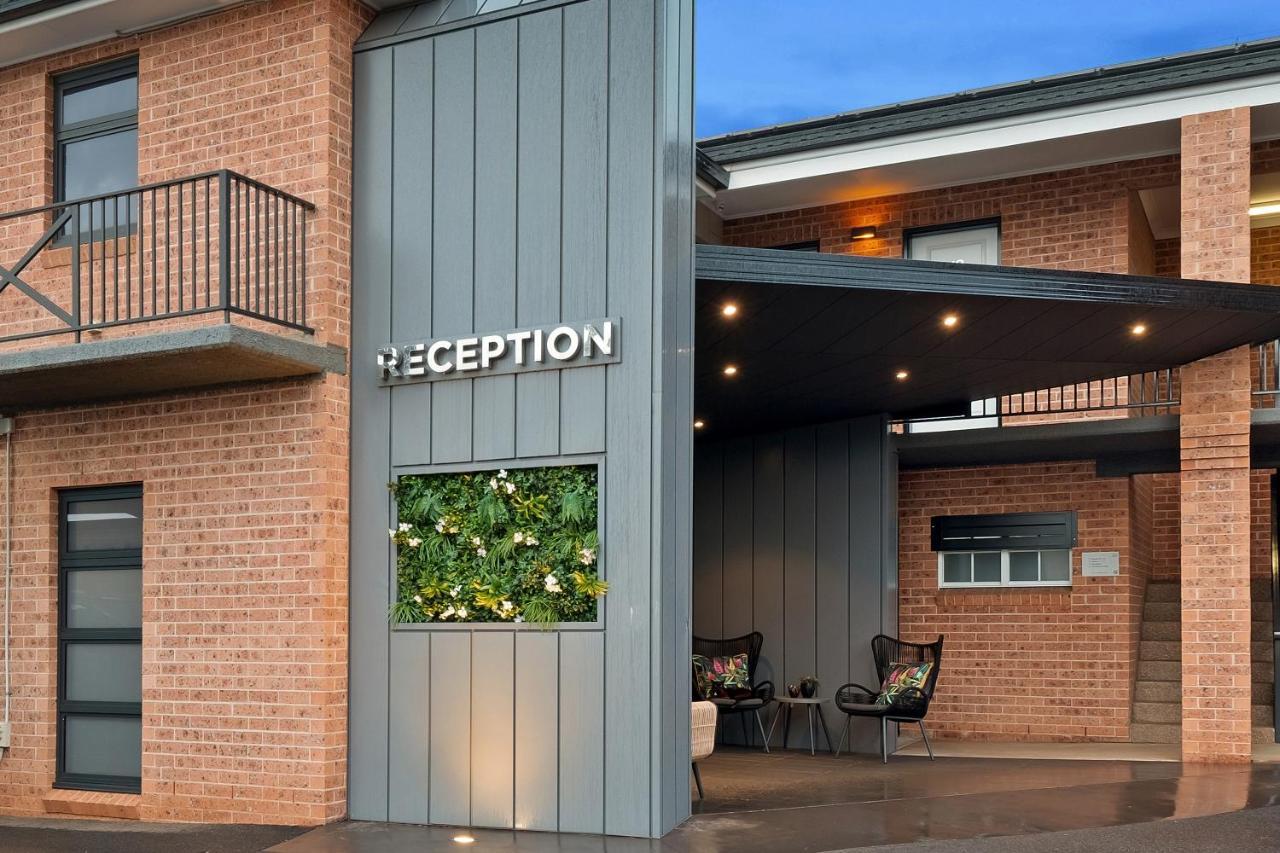 Motel Bluegum Dubbo (Adults Only) Extérieur photo