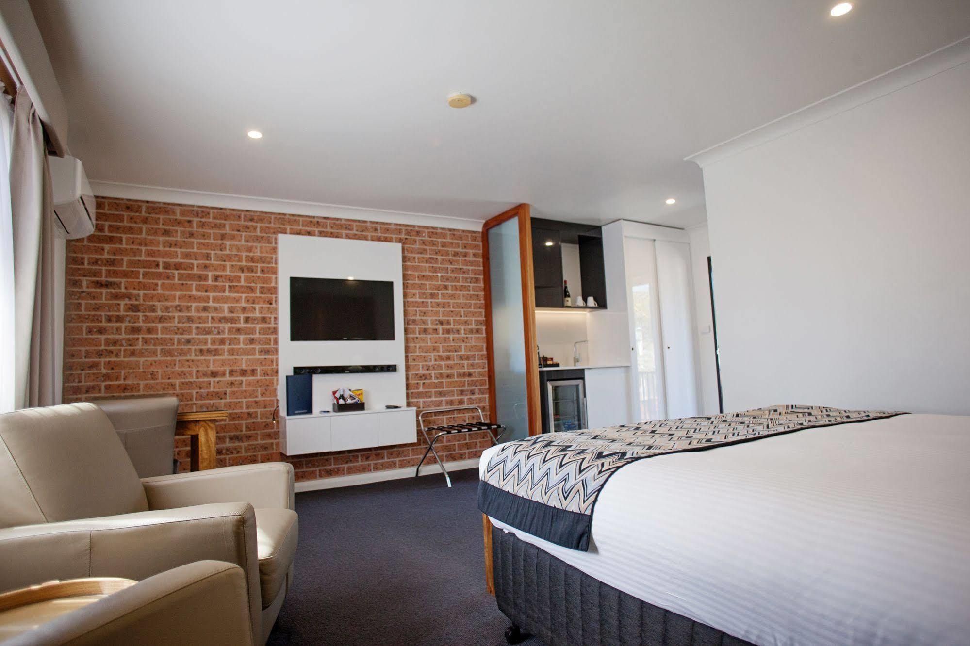 Motel Bluegum Dubbo (Adults Only) Extérieur photo